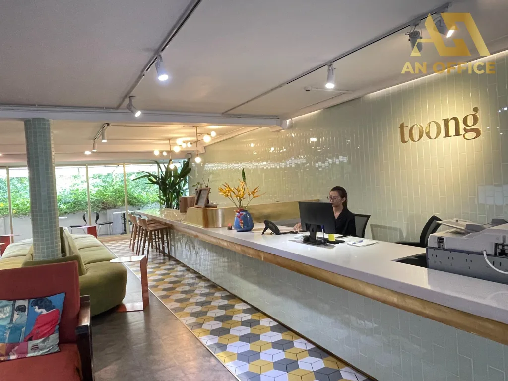 Toong Phạm Ngọc Thạch