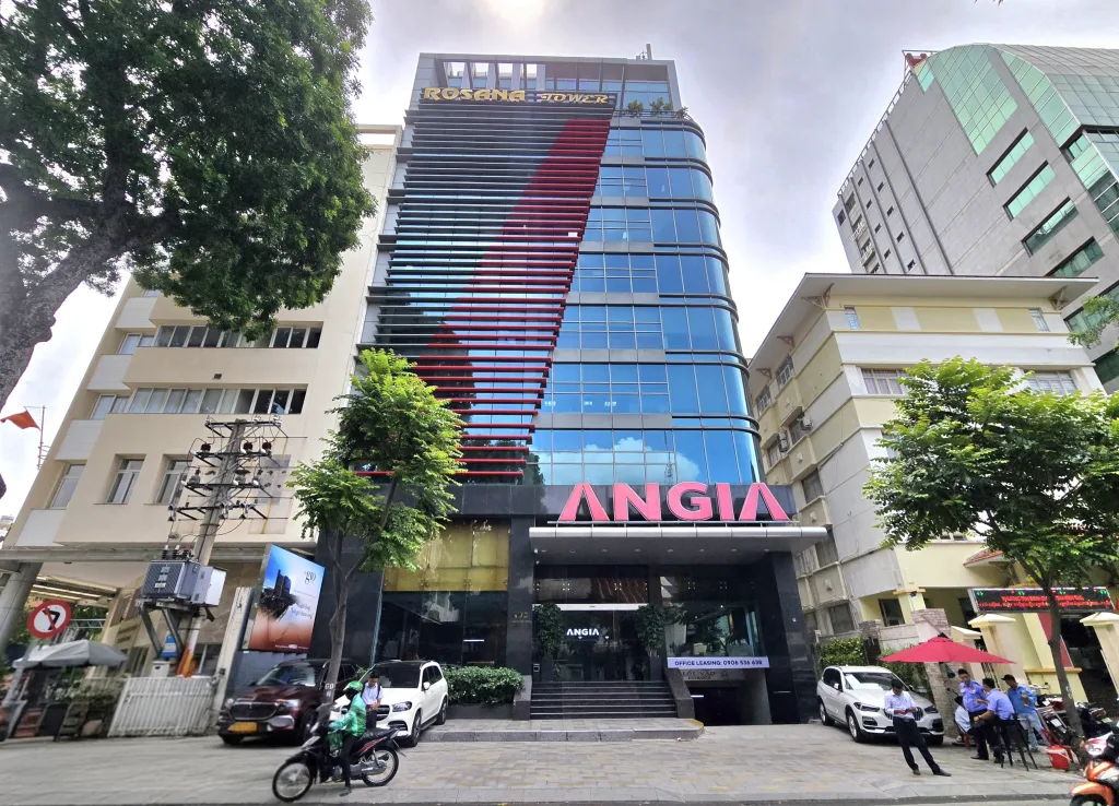 The Address (Rosana)