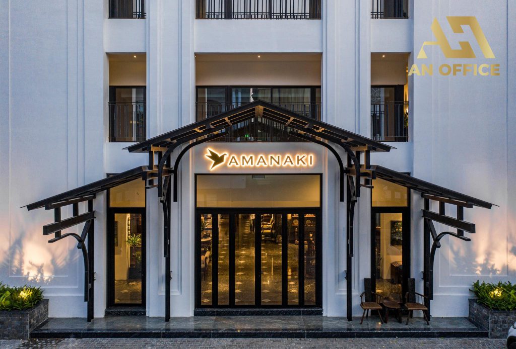 Amanaki Building
